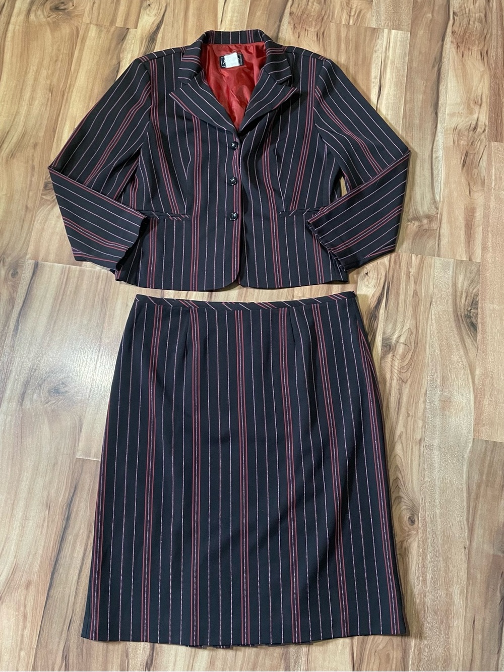 Sweet Suit Vintage 80s 90s Pinstripe Skirt Suit Set Sz 14 Boss Babe/Academia